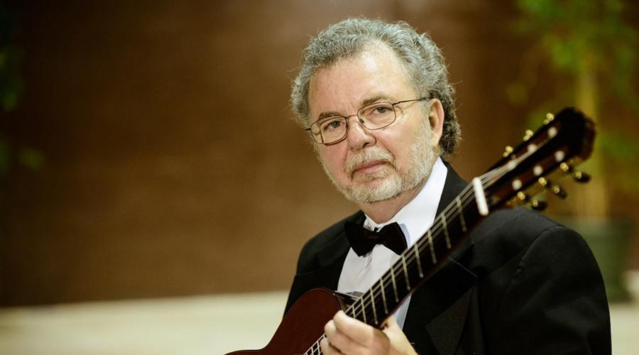 Manuel sales barrueco guitar